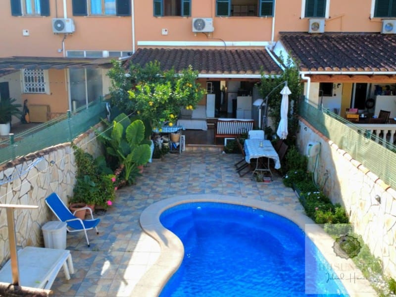 4 slaapkamer Villa te koop in Palma de Mallorca met zwembad - € 838.000 (Ref: 9393403)