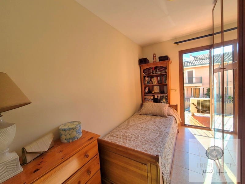 4 slaapkamer Villa te koop in Palma de Mallorca met zwembad - € 838.000 (Ref: 9393403)