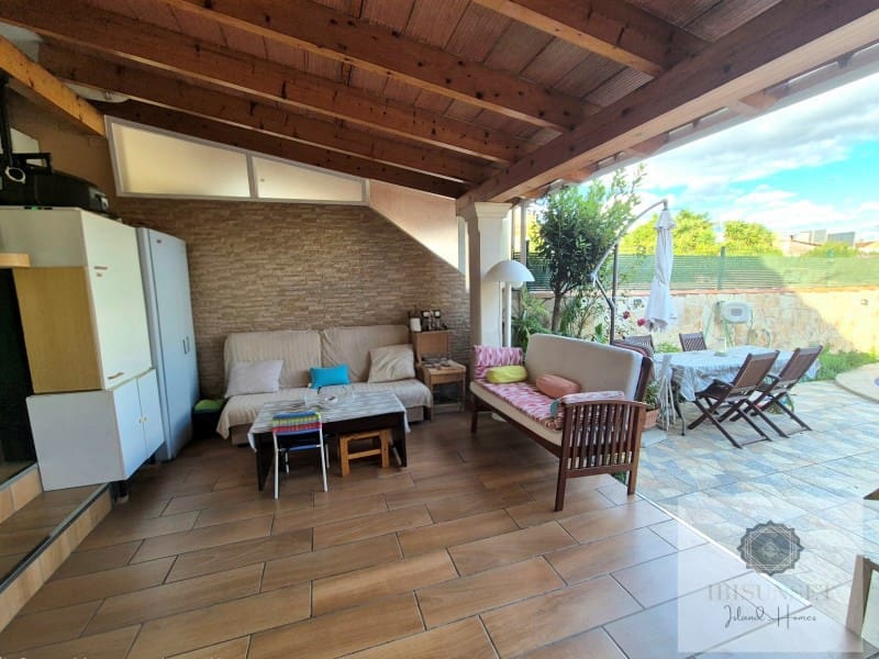 4 slaapkamer Villa te koop in Palma de Mallorca met zwembad - € 838.000 (Ref: 9393403)