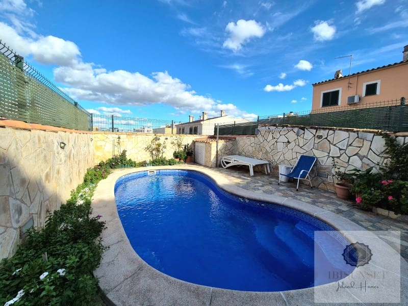 4 slaapkamer Villa te koop in Palma de Mallorca met zwembad - € 838.000 (Ref: 9393403)