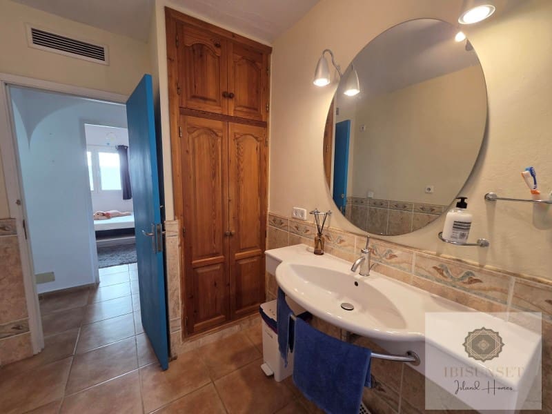 3 slaapkamer Villa te huur in Sant Antoni de Portmany met zwembad - € 2.500 (Ref: 9438150)