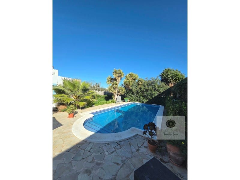 3 slaapkamer Villa te huur in Sant Antoni de Portmany met zwembad - € 2.500 (Ref: 9438150)