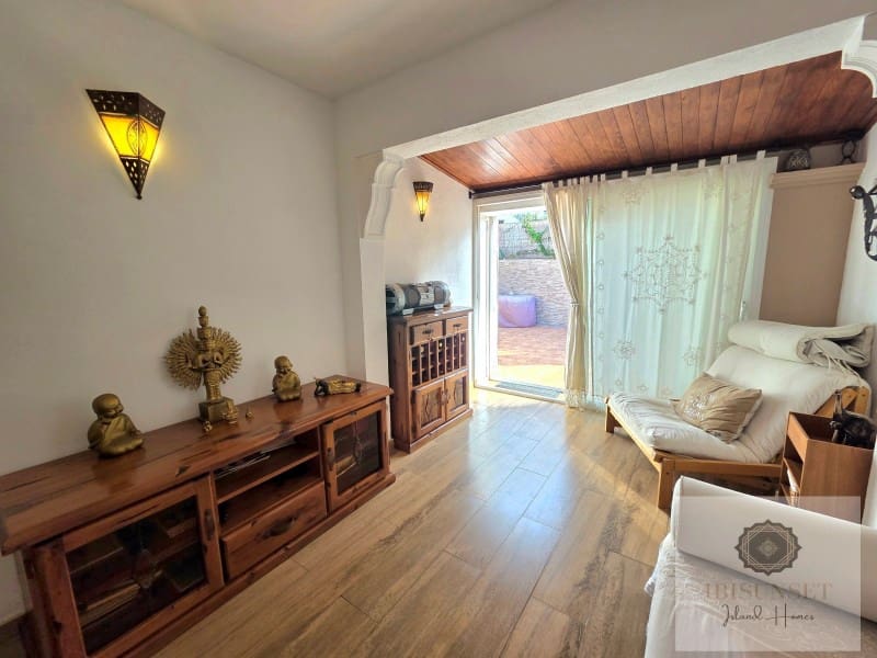 3 sovrum Lägenhet till salu i Playa d'en Bossa - 629 500 € (Ref: 9599474)