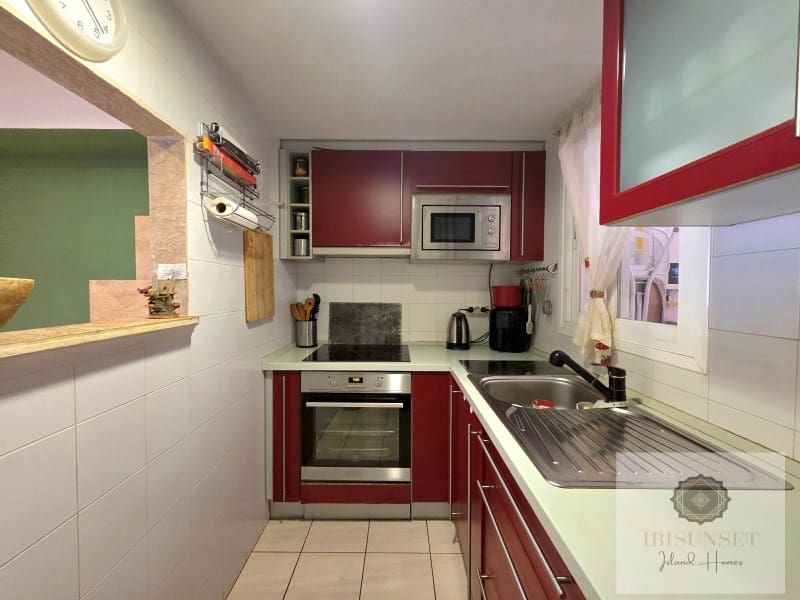 3 sovrum Lägenhet till salu i Playa d'en Bossa - 629 500 € (Ref: 9599474)