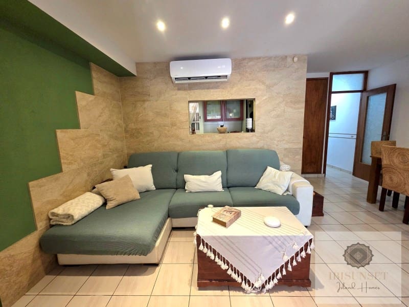 3 sovrum Lägenhet till salu i Playa d'en Bossa - 629 500 € (Ref: 9599474)