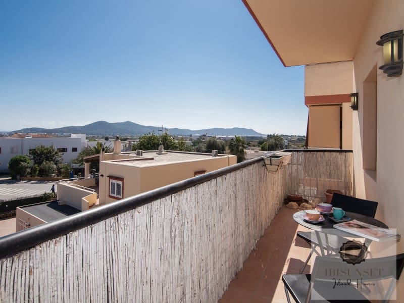 Piso de 2 habitaciones en Sant Jordi de Ses Salines en alquiler con garaje - 2.500 € (Ref: 9627827)