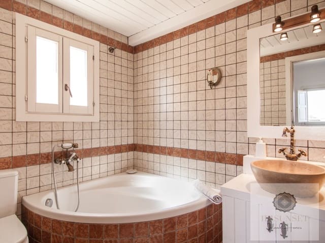 Piso de 2 habitaciones en Sant Jordi de Ses Salines, San Jose / Sant Josep de Sa Talaia en alquiler con garaje - 2.500 € (Ref: 9627827)