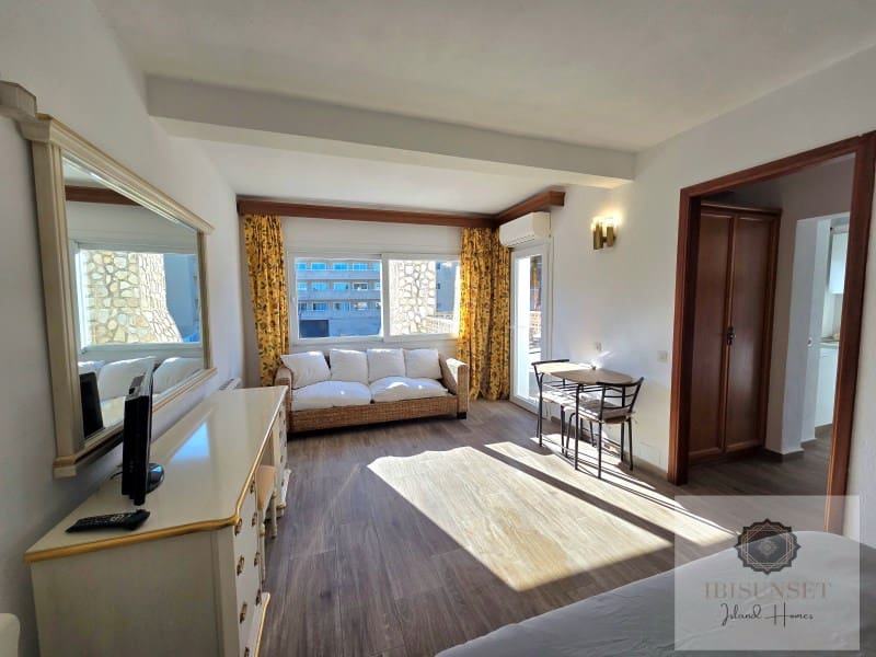 Studio til leie i Calas de Mallorca med svømmebasseng - € 750 (Ref: 9644932)