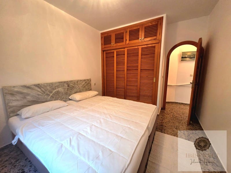 2 soveværelse Lejlighed til leje i Sant Agusti des Vedra - € 2.000 (Ref: 9747789)