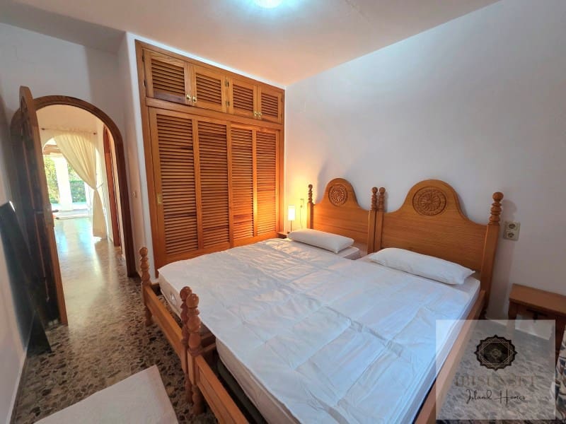 2 soveværelse Lejlighed til leje i Sant Agusti des Vedra - € 2.000 (Ref: 9747789)