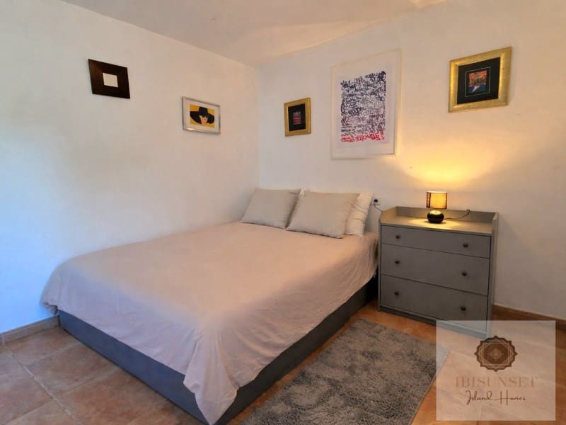 3 sypialnia Willa na sprzedaż w Sant Antoni de Portmany z basenem - 796 000 € (Ref: 9758845)