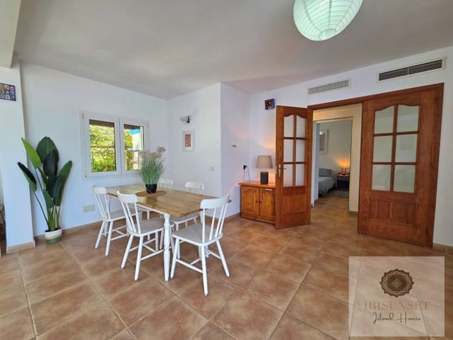 3 sypialnia Willa na sprzedaż w Sant Antoni de Portmany z basenem - 796 000 € (Ref: 9758845)