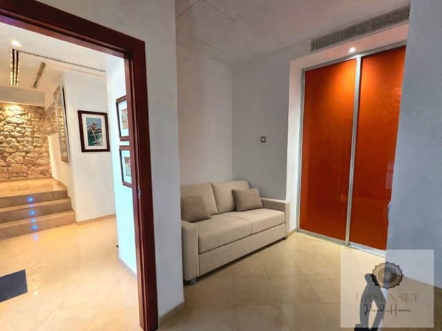 4 soveværelse Byhus til salg i Porreres med garage - € 698.000 (Ref: 9778038)