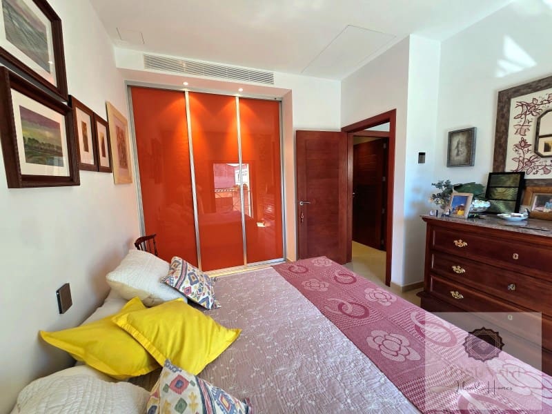 4 soveværelse Byhus til salg i Porreres med garage - € 698.000 (Ref: 9778038)