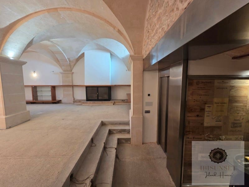 4 soveværelse Byhus til salg i Porreres med garage - € 698.000 (Ref: 9778038)