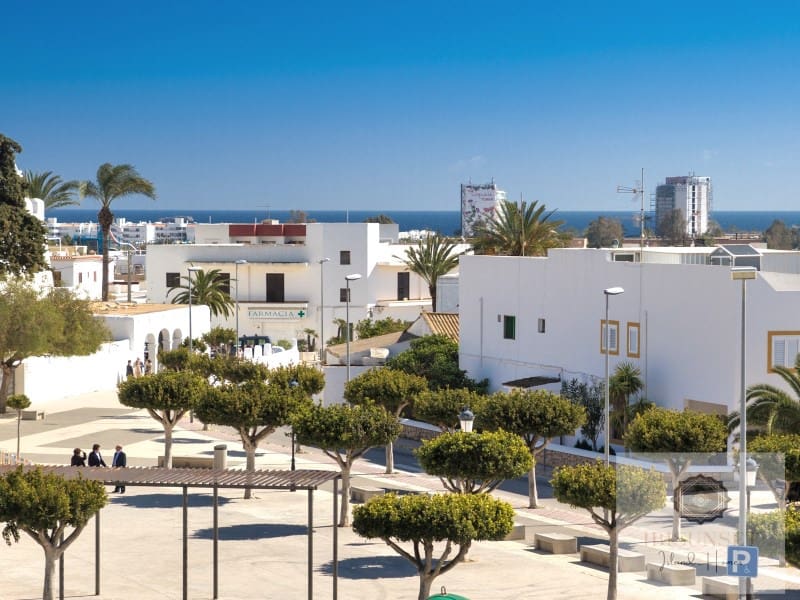 2 camera da letto Appartamento da affittare in Sant Jordi de Ses Salines con garage - 3.000 € (Rif: 9790972)