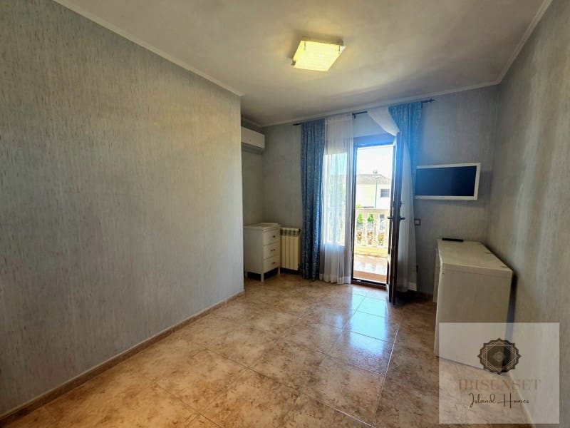 Chalet de 4 habitaciones en Marratxí en venta con garaje - 795.000 € (Ref: 9836578)