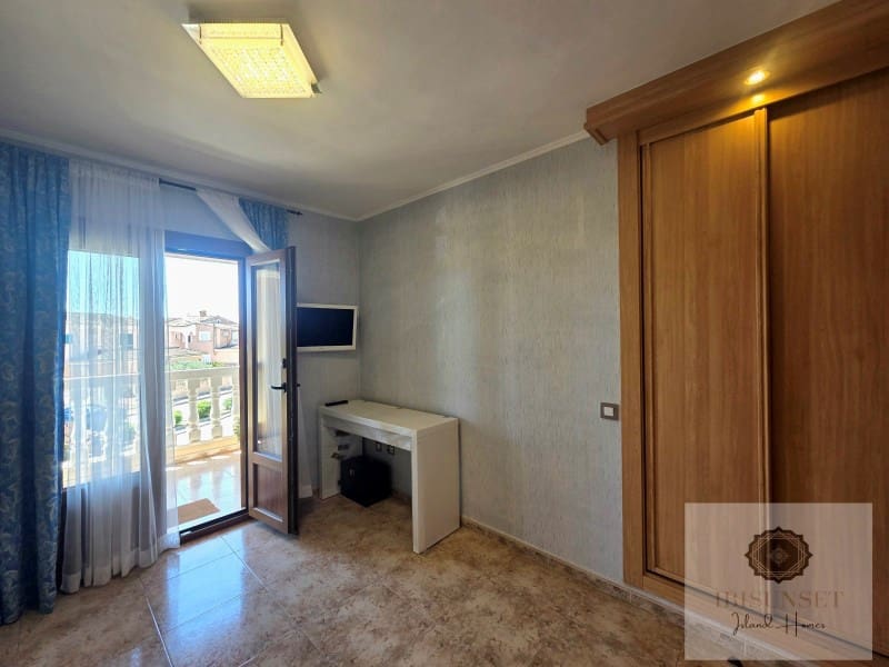Chalet de 4 habitaciones en Marratxí en venta con garaje - 795.000 € (Ref: 9836578)