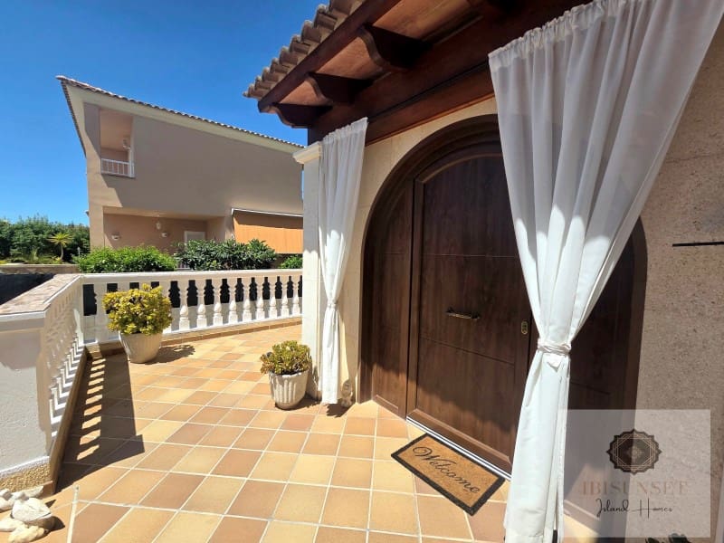 Chalet de 4 habitaciones en Marratxí en venta con garaje - 795.000 € (Ref: 9836578)