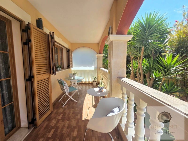 Chalet de 4 habitaciones en Marratxí en venta con garaje - 795.000 € (Ref: 9836578)