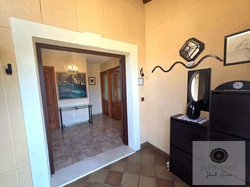Chalet de 4 habitaciones en Marratxí en venta con garaje - 795.000 € (Ref: 9836578)