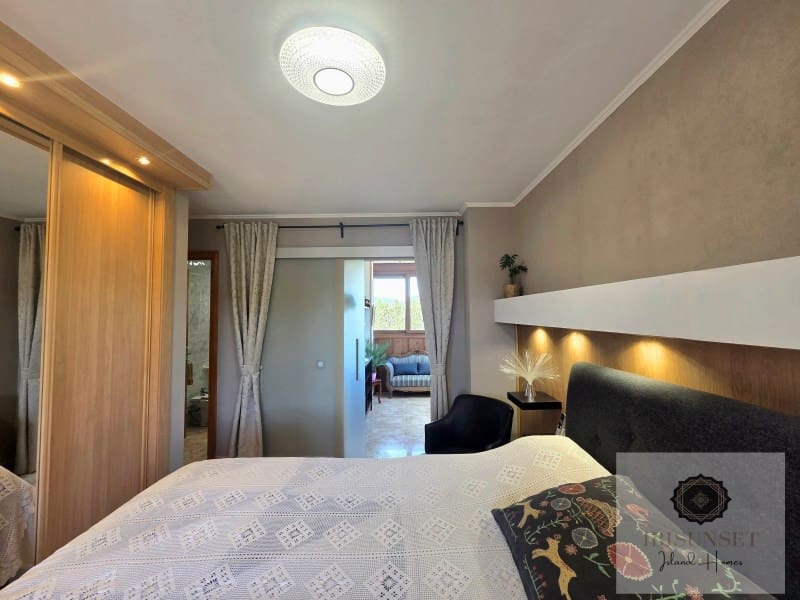 Chalet de 4 habitaciones en Marratxí en venta con garaje - 795.000 € (Ref: 9836578)