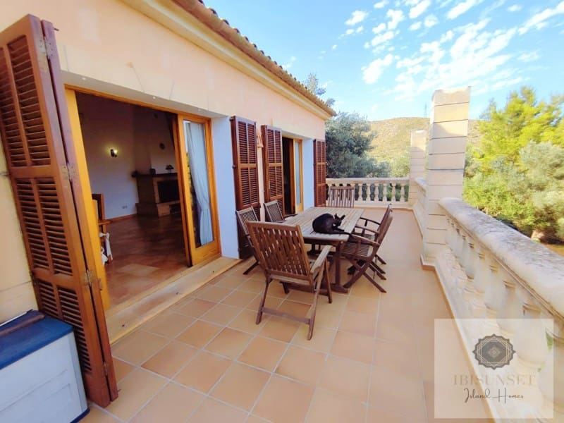 3 bedroom Finca/Country House for sale in Capdepera with garage - € 849,000 (Ref: 9865119)