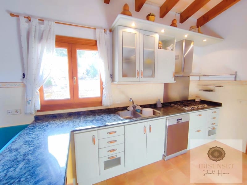 3 bedroom Finca/Country House for sale in Capdepera with garage - € 849,000 (Ref: 9865119)