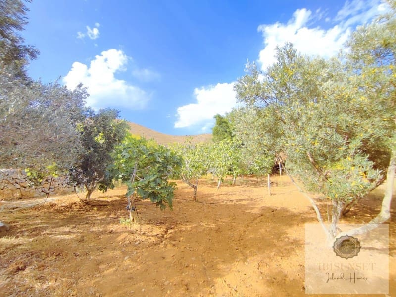 3 bedroom Finca/Country House for sale in Capdepera with garage - € 849,000 (Ref: 9865119)