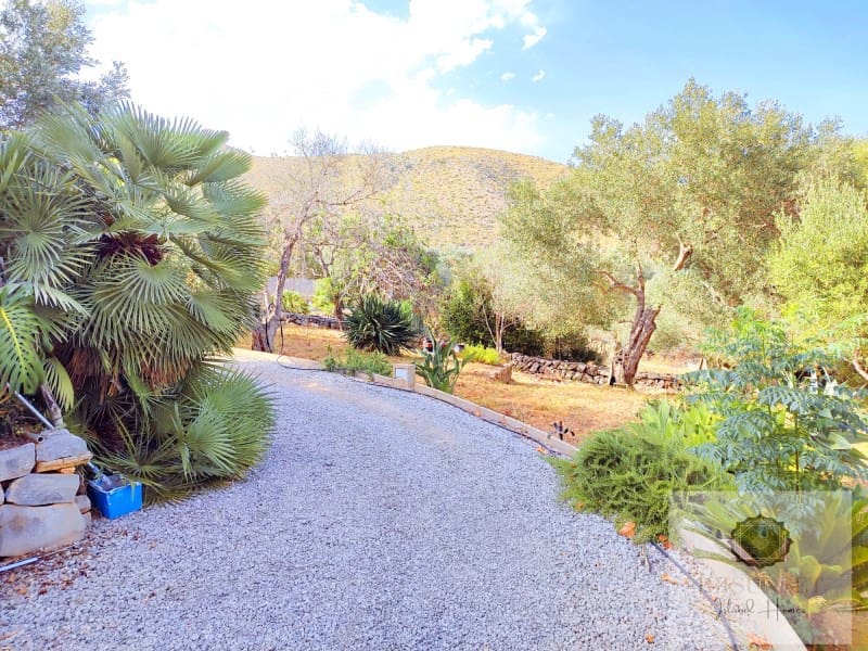 3 bedroom Finca/Country House for sale in Capdepera with garage - € 849,000 (Ref: 9865119)