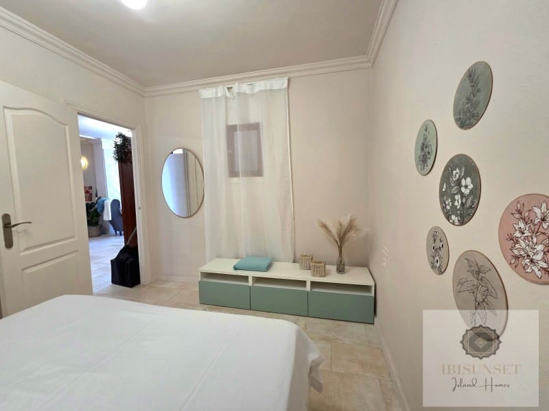 2 soveværelse Lejlighed til salg i Calas de Mallorca - € 238.000 (Ref: 9873423)