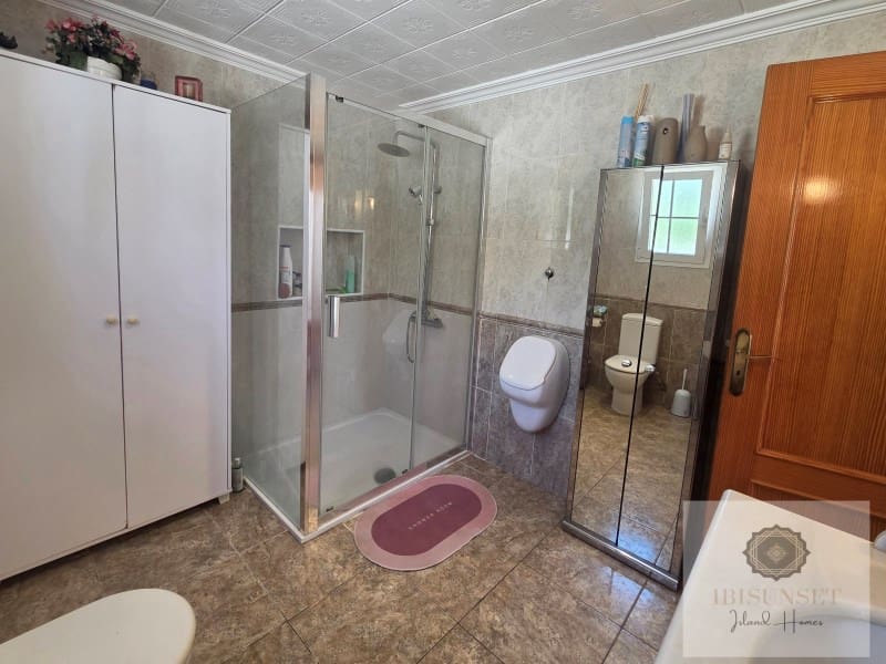 4 soverom Villa til salgs i Llucmajor med svømmebasseng garasje - € 1 380 000 (Ref: 9873424)