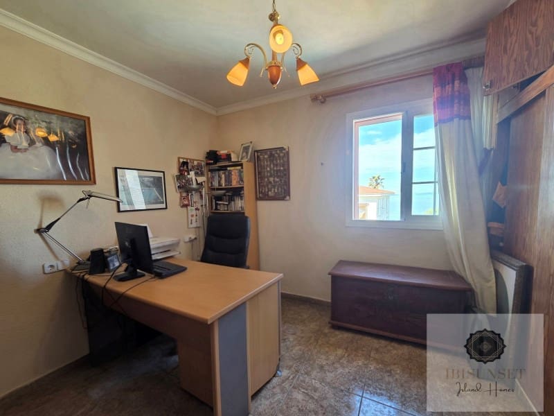 4 soverom Villa til salgs i Llucmajor med svømmebasseng garasje - € 1 380 000 (Ref: 9873424)
