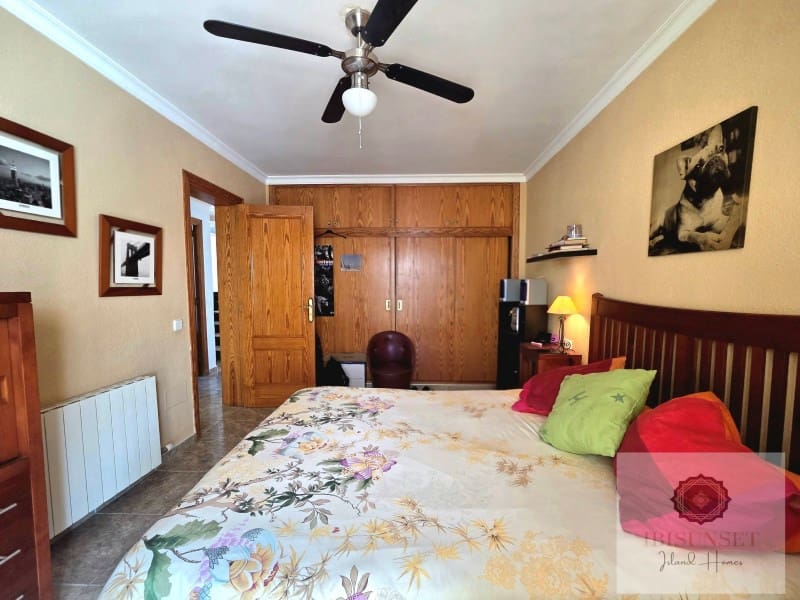 4 soverom Villa til salgs i Llucmajor med svømmebasseng garasje - € 1 380 000 (Ref: 9873424)
