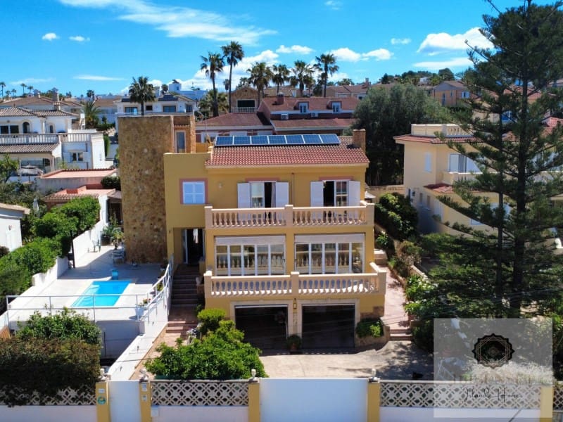 4 soverom Villa til salgs i Llucmajor med svømmebasseng garasje - € 1 380 000 (Ref: 9873424)