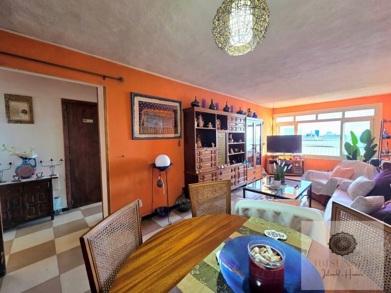 2 slaapkamer Appartement te koop in Palma de Mallorca met zwembad - € 430.000 (Ref: 9878662)
