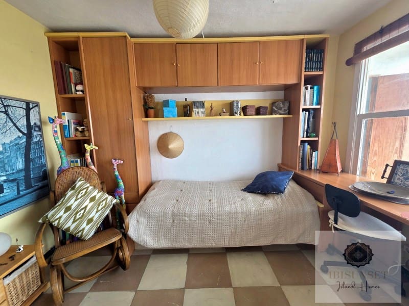 2 slaapkamer Appartement te koop in Palma de Mallorca met zwembad - € 430.000 (Ref: 9878662)
