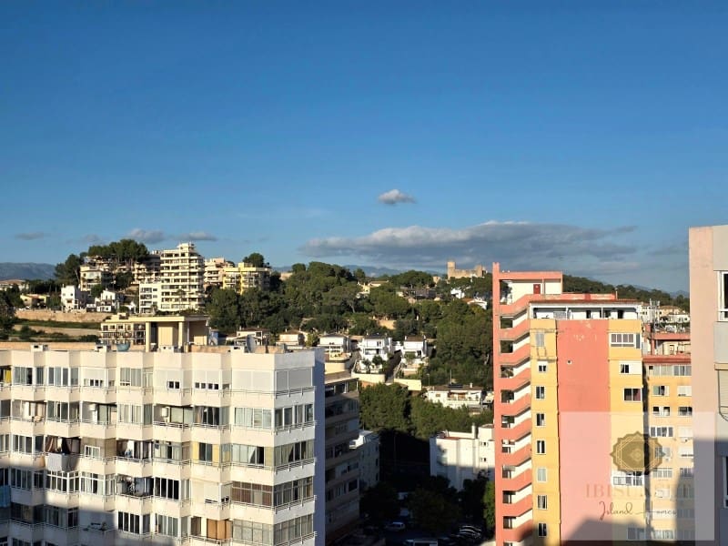 2 slaapkamer Appartement te koop in Palma de Mallorca met zwembad - € 430.000 (Ref: 9878662)