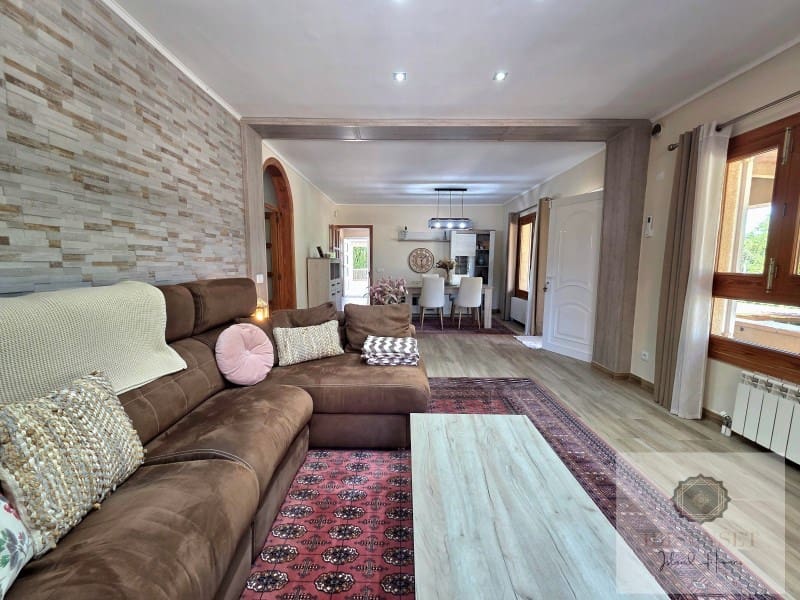 5 slaapkamer Villa te koop in Son Ferriol met zwembad garage - € 1.190.000 (Ref: 9916888)