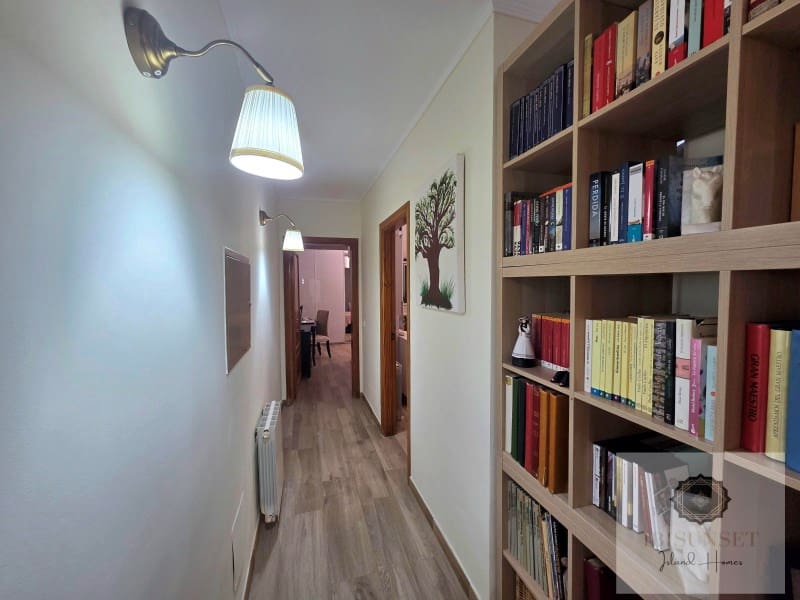 5 slaapkamer Villa te koop in Son Ferriol met zwembad garage - € 1.190.000 (Ref: 9916888)