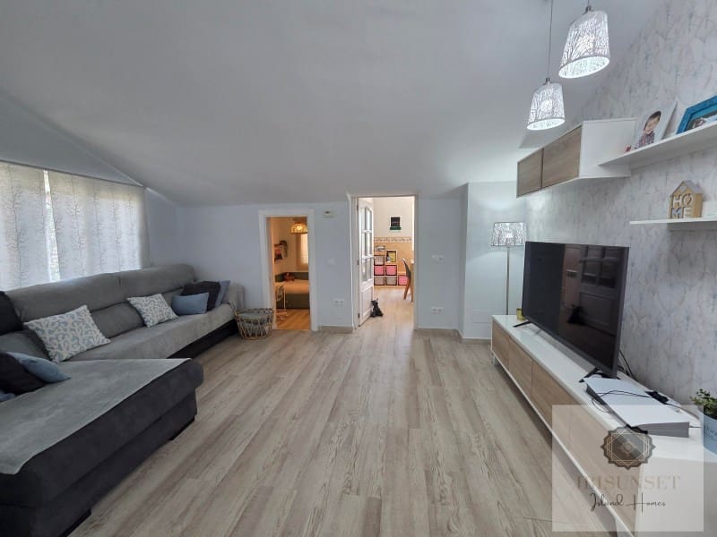 5 slaapkamer Villa te koop in Son Ferriol met zwembad garage - € 1.190.000 (Ref: 9916888)