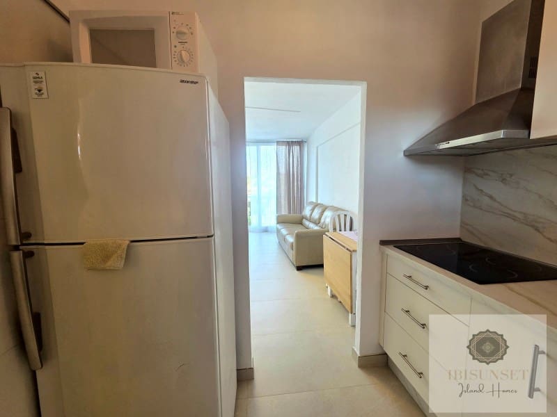 Studio att hyra i Calas de Mallorca - 750 € (Ref: 9927286)