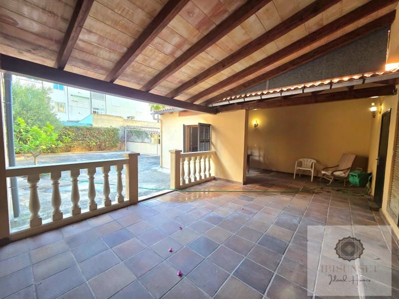 Chalet de 4 habitaciones en Son Servera en venta con garaje - 598.000 € (Ref: 9936333)