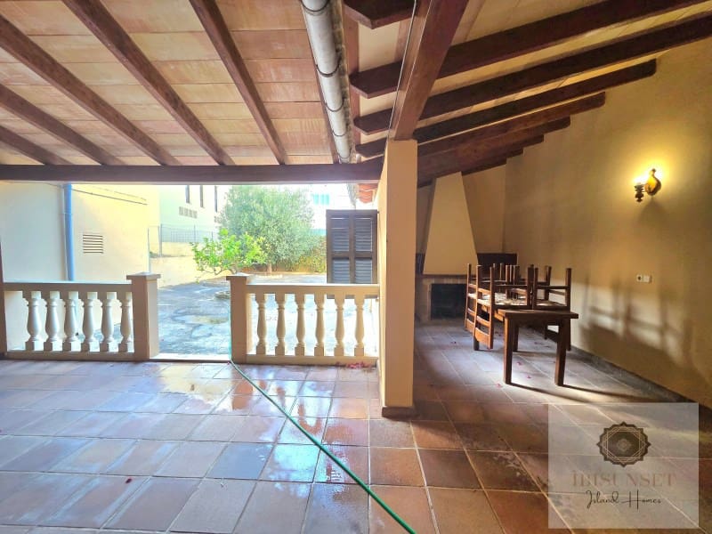 Chalet de 4 habitaciones en Son Servera en venta con garaje - 598.000 € (Ref: 9936333)