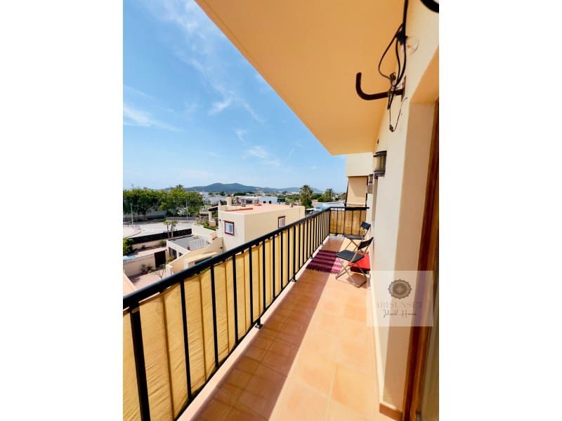 2 quarto Apartamento para arrendar em Sant Jordi de Ses Salines com garagem - 2 500 € (Ref: 9995774)