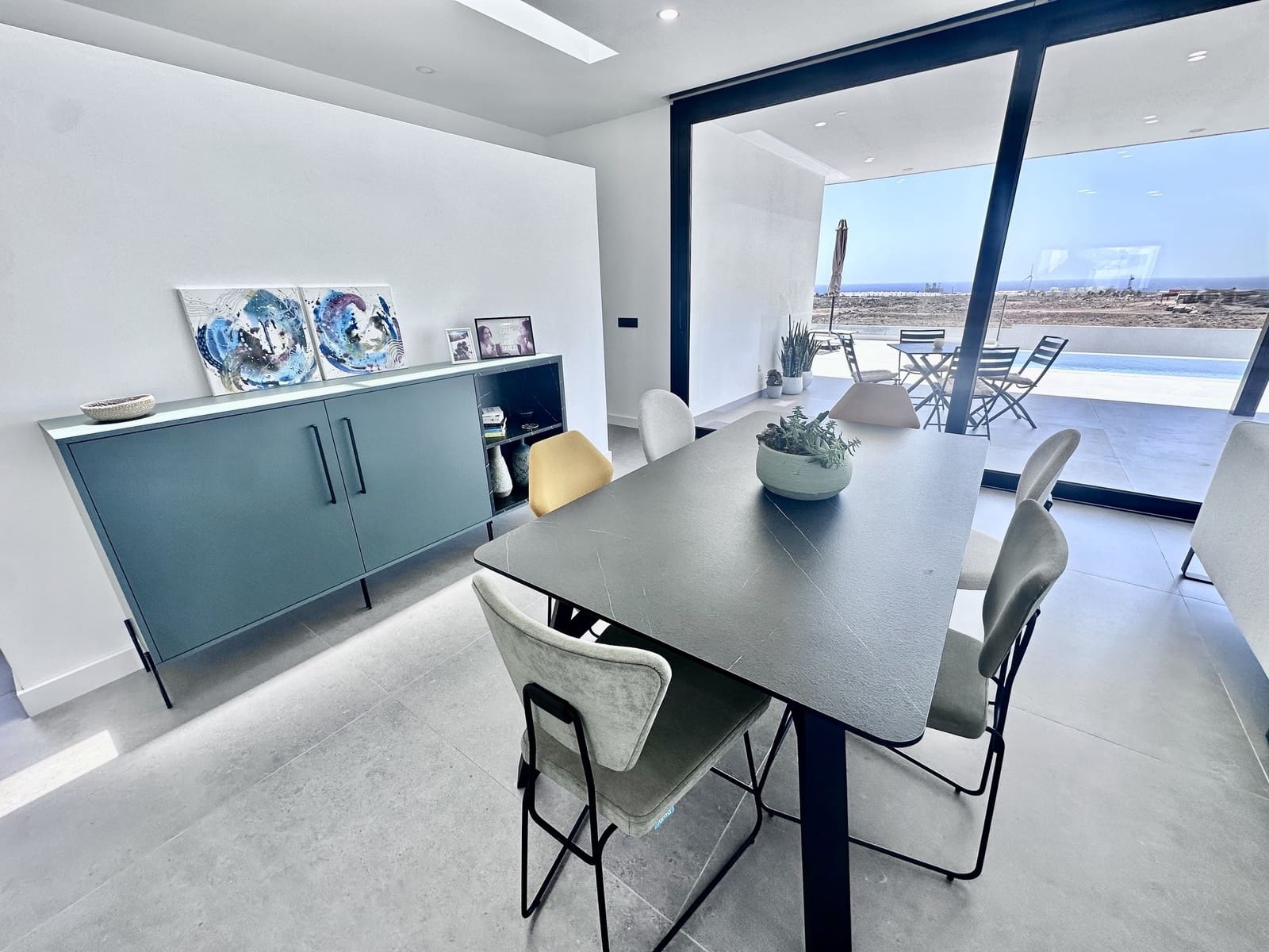 3 bedroom Townhouse for sale in Costa Teguise with pool garage - € 880,000 (Ref: 10027594)