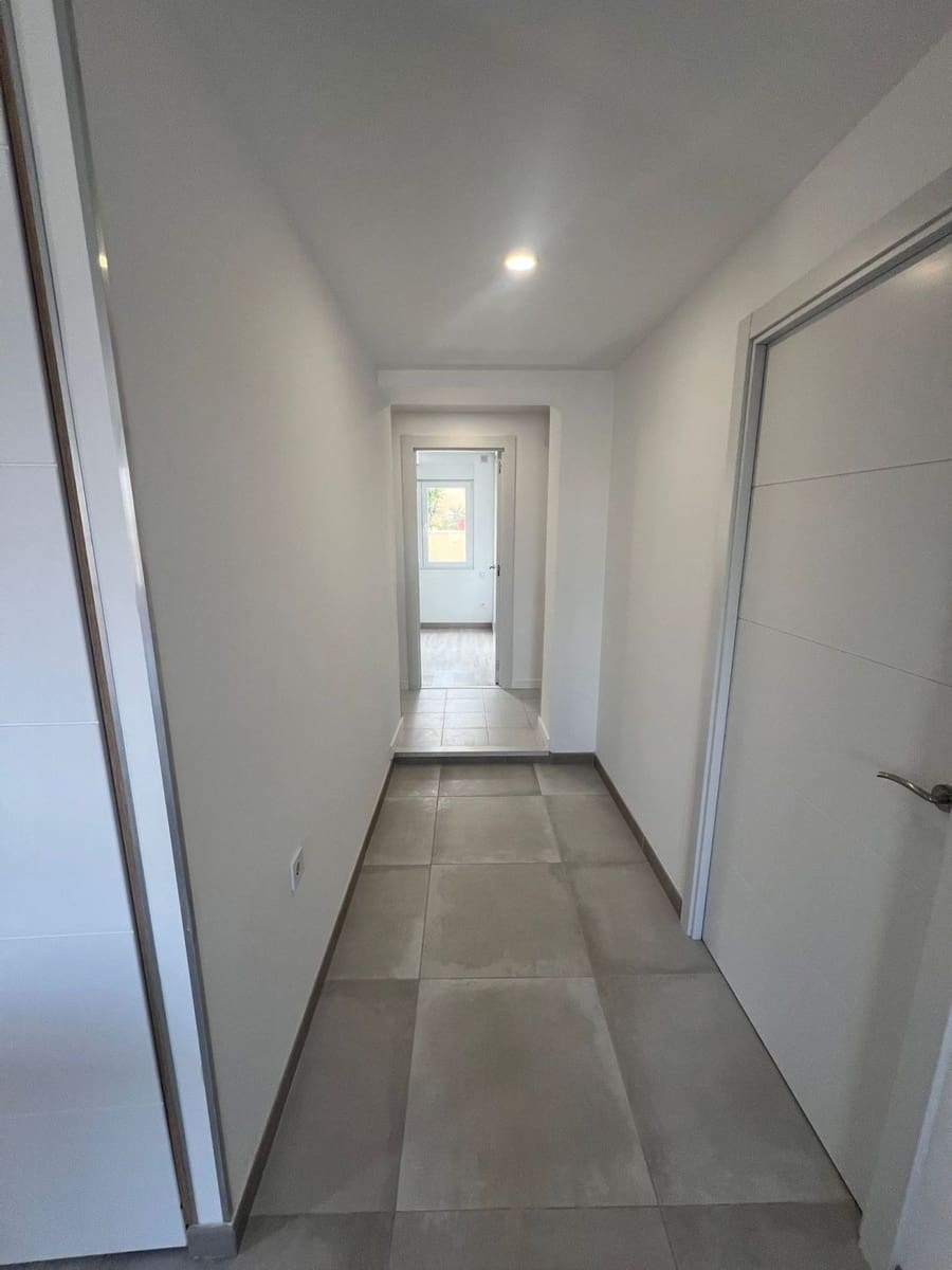 Casa de 5 habitaciones en El Campello en venta con garaje - 649.000 € (Ref: 9707679)