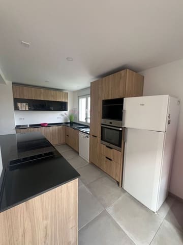 Casa de 5 habitaciones en El Campello en venta con garaje - 649.000 € (Ref: 9707679)