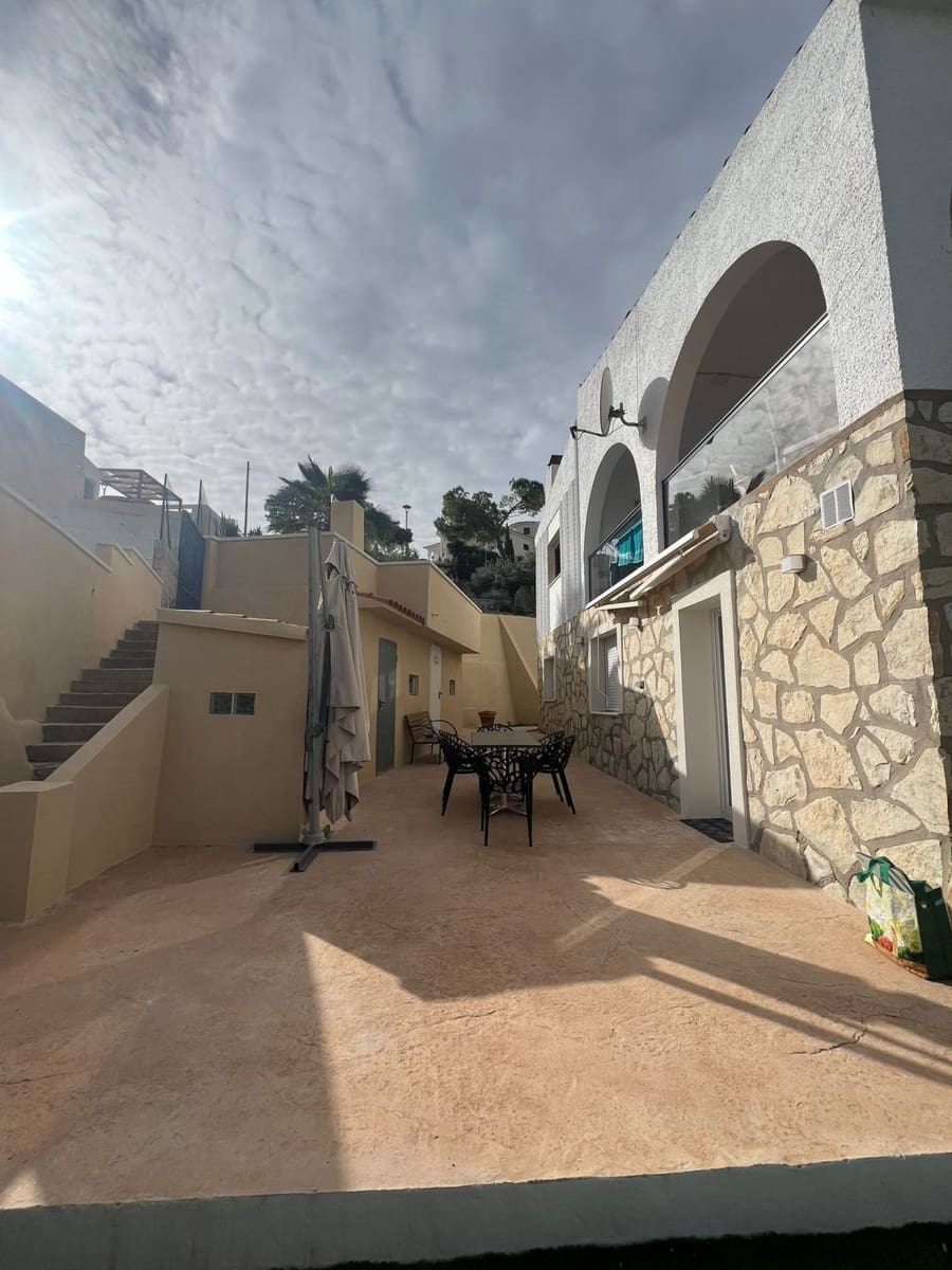 Casa de 5 habitaciones en El Campello en venta con garaje - 649.000 € (Ref: 9707679)