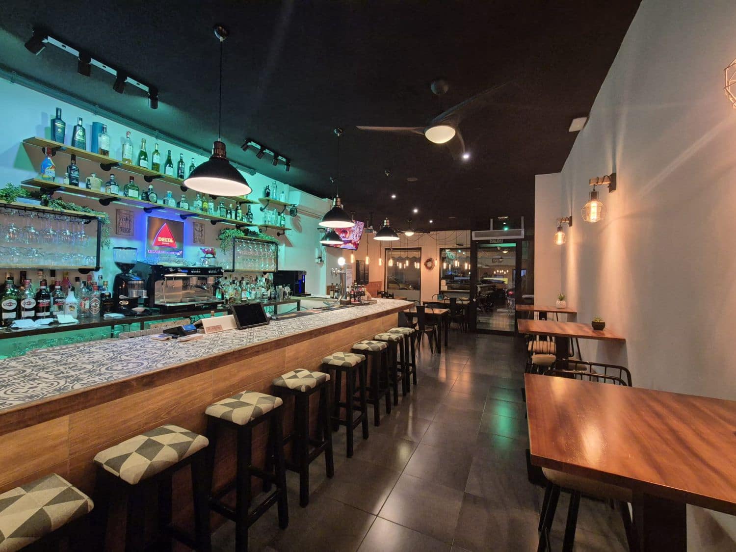 Commercial for sale in El Campello - € 109,000 (Ref: 9707680)